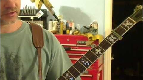 LOTW - Banjo Lessons: Using a capo (Part 2)