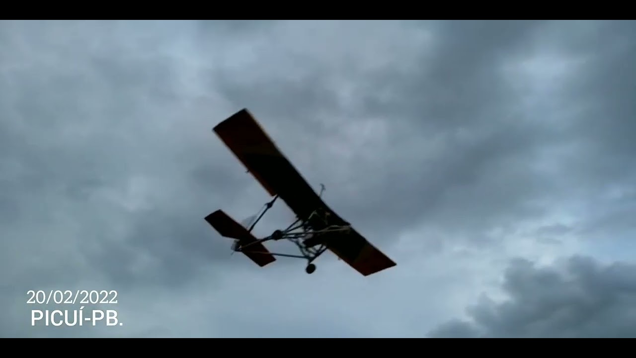 Aero Picui, vôo do Ultraleve QUICKSILVER RC, piloto Joadson.