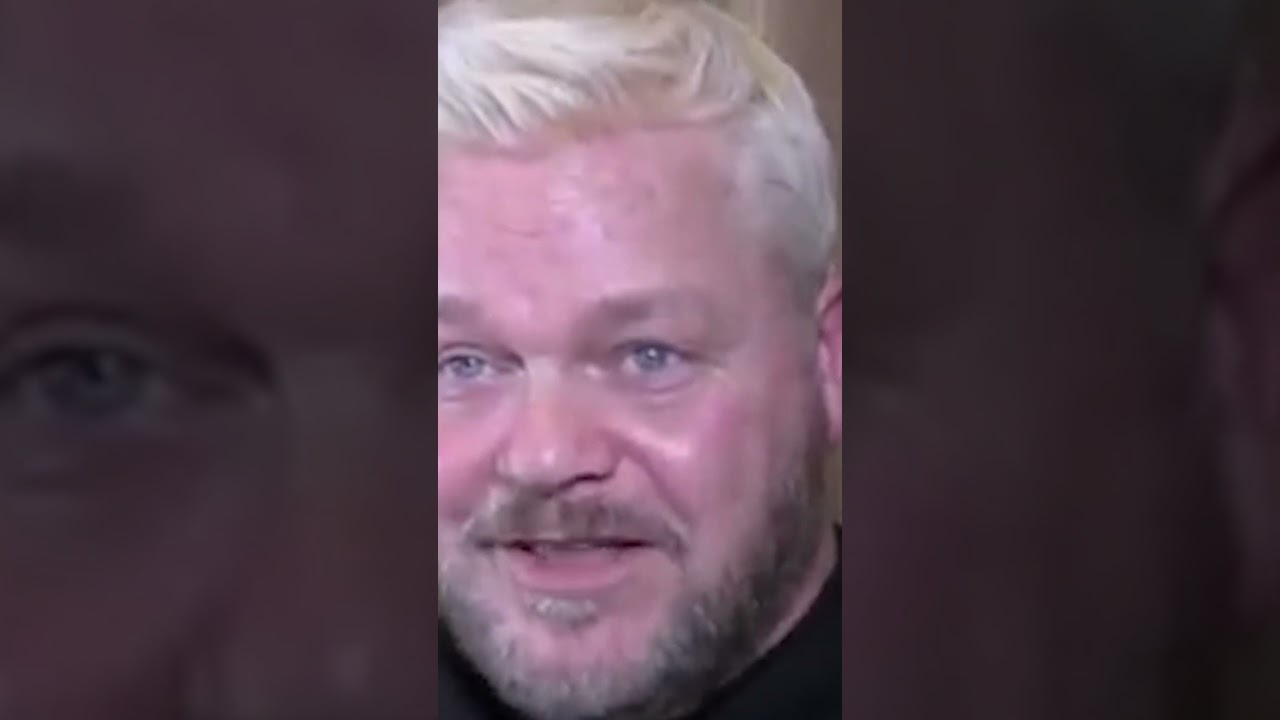 Shane Douglas on Dixie Carter Behind Closed Doors!