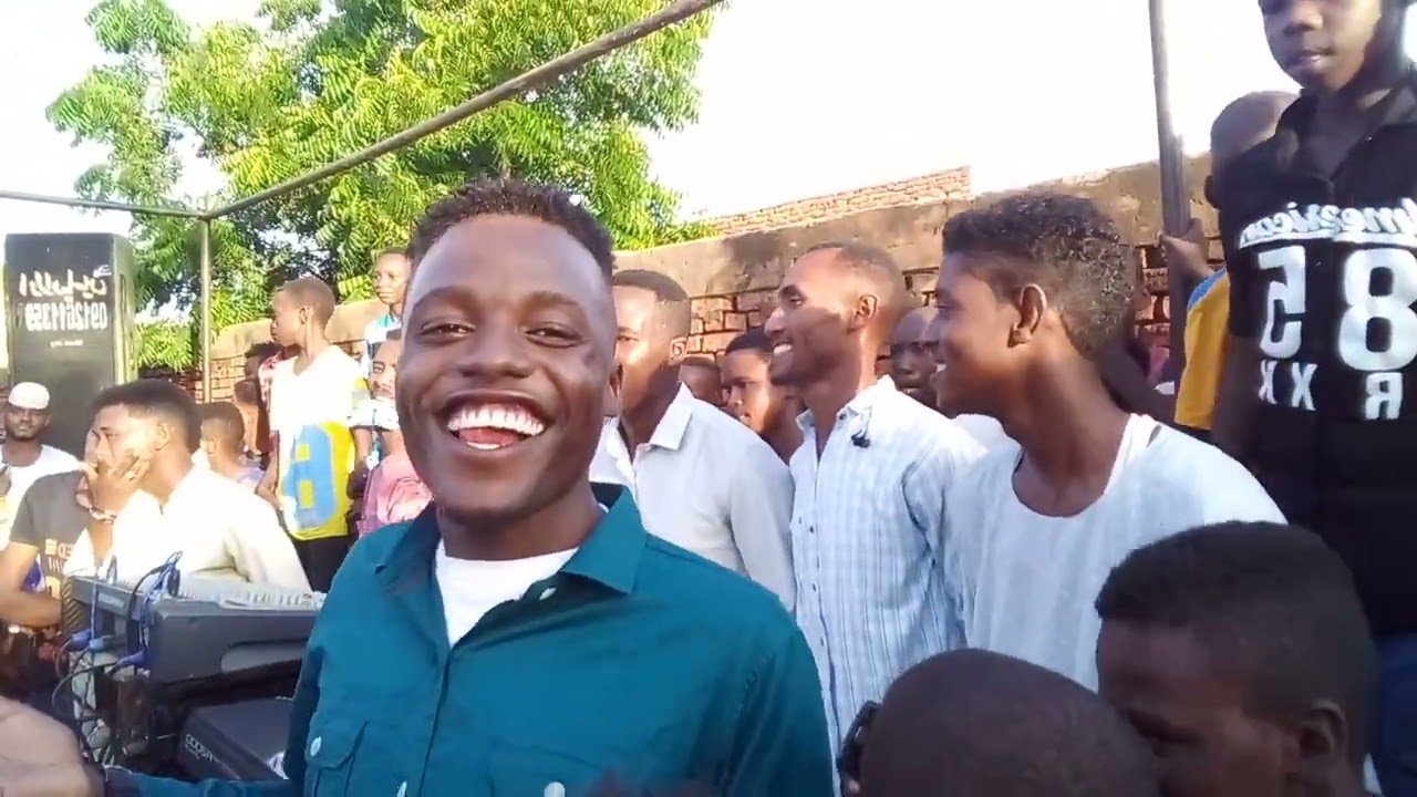 الفنان أحمد قمر و المريود