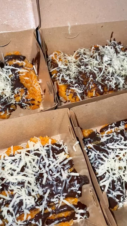 Bikin pisang coklat keju untuk Jumat berkah #pisangcoklat #pisangkeju #pisangkrispy #olahanpisang