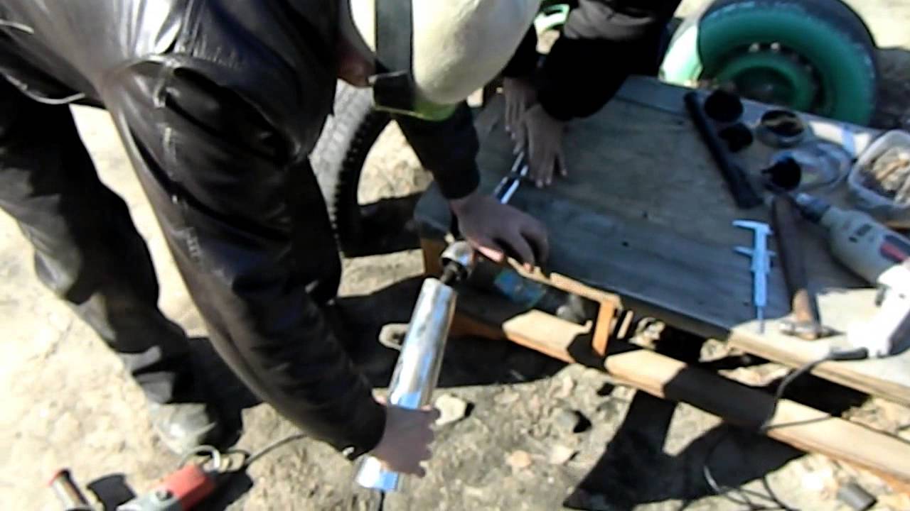 Китайский глушитель от мопеда и его внутренности - YouTube