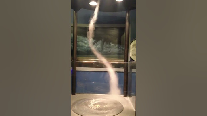 How tornado forms