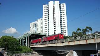 [MTR] Light Engine VV03, MTR 62 + MTR 61. Double EMD G26CU.