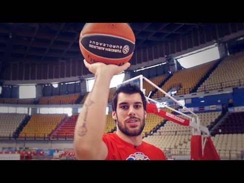 Βίντεο: Πώς να γίνετε παίκτης μπάσκετ