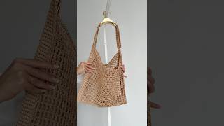 Download Lagu Learn to Make This Raffia Bag! Part 1 Tutorial Now Available! #raffiabag #crochetbag #raffiatutorial MP3