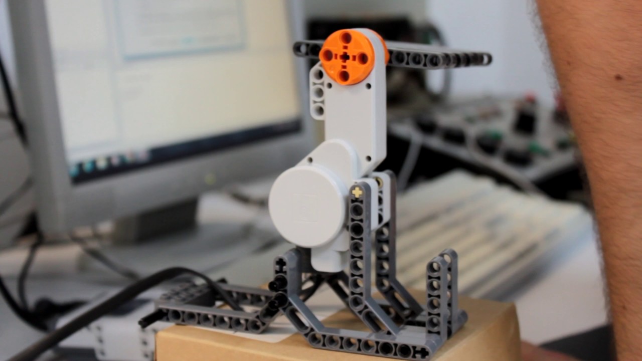 Assistance Lamp | Lego Mindstorm EV3 NXT | Matlab control - YouTube