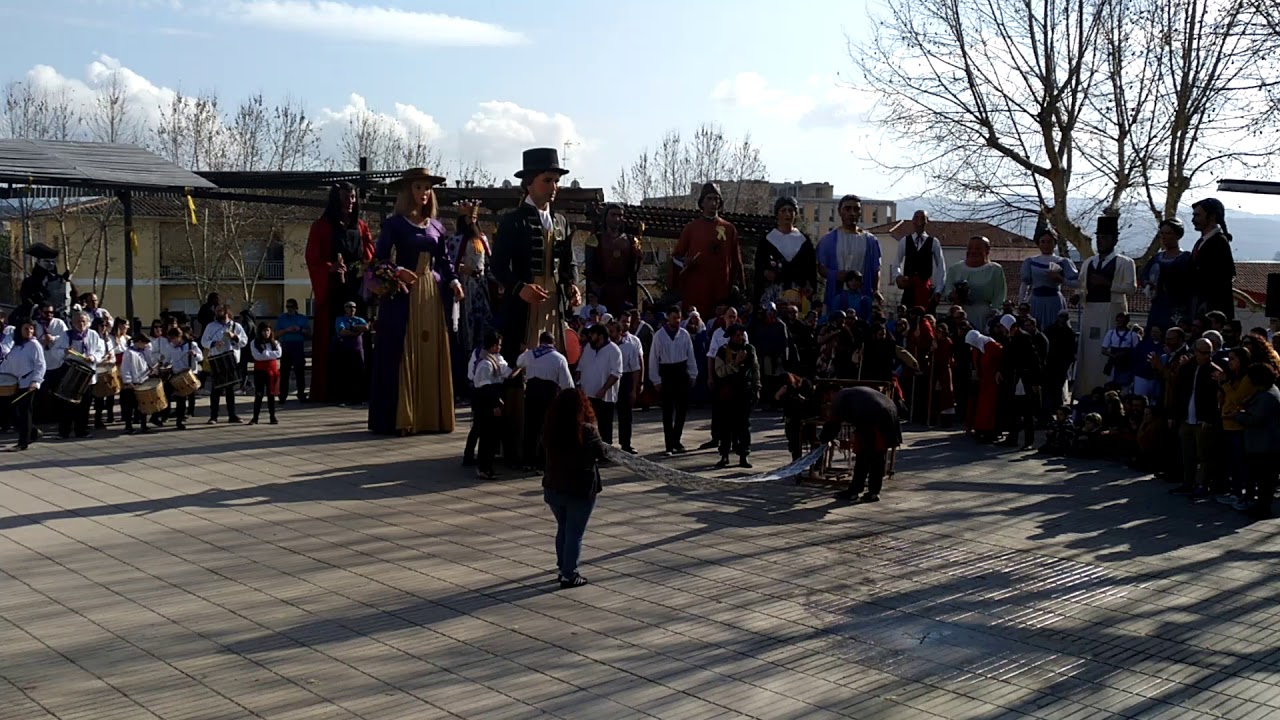 Festa Major d'hivern de Parets del Vallès - Obsequi d'una Bufanda al Marcel (26-01-2020)