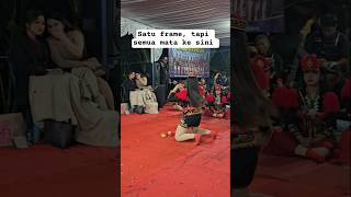 Download Lagu Saat Aksi Penari Ini Berlangsung, Reaksi Panggung Terlihat Berbeda #shortvideo #storyda MP3