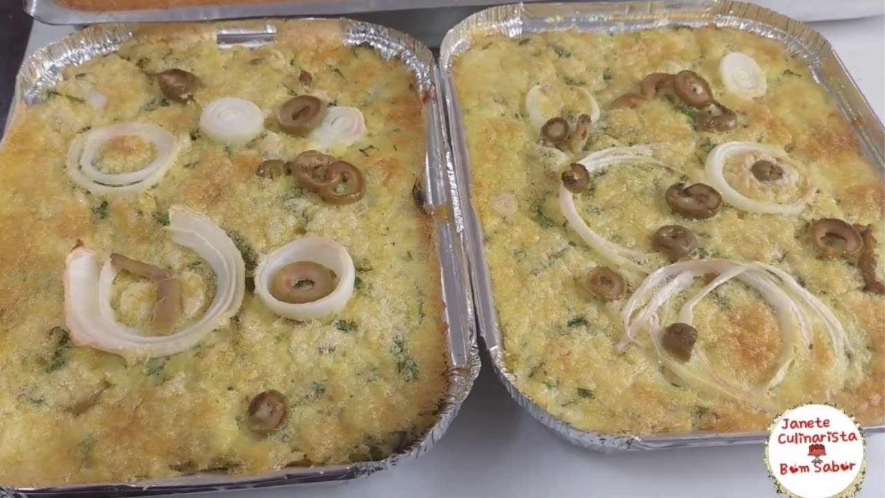 TORTA DE BACALHAU COM REPOLHO