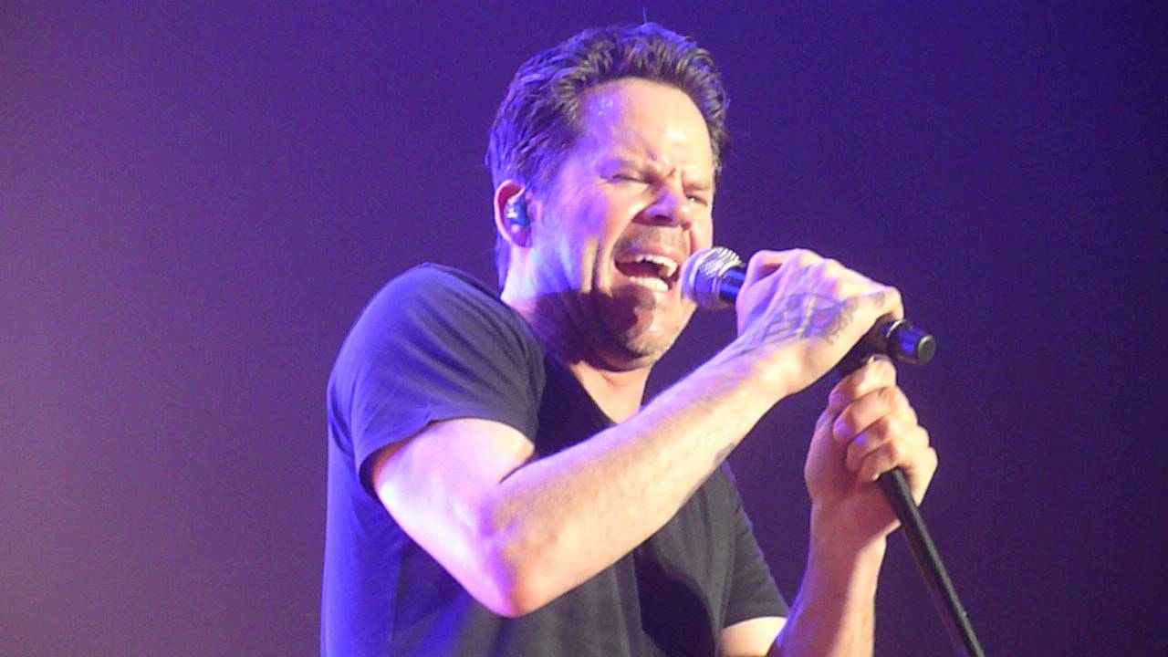 Gary Allan Pieces Penn's Peak 3/27/13 YouTube