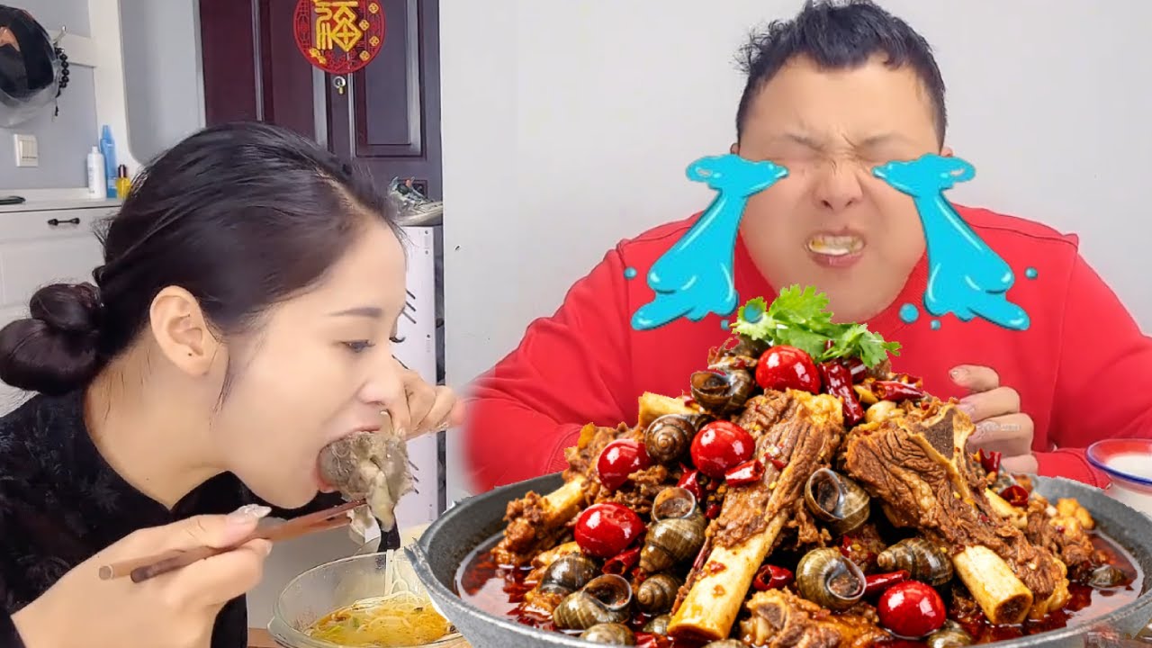 My selfish husband won't let me eat spicy stir-fried snails, so I'll let him try the super spicy kin