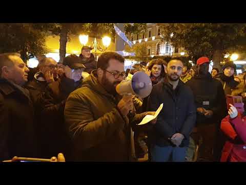 Flash mob Sardine a Campobasso 1