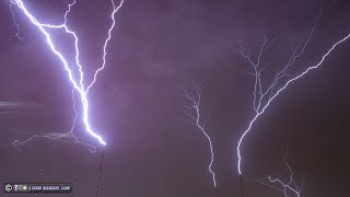 Amazing Upward Lightning strikes Oklahoma City towers dozens of times