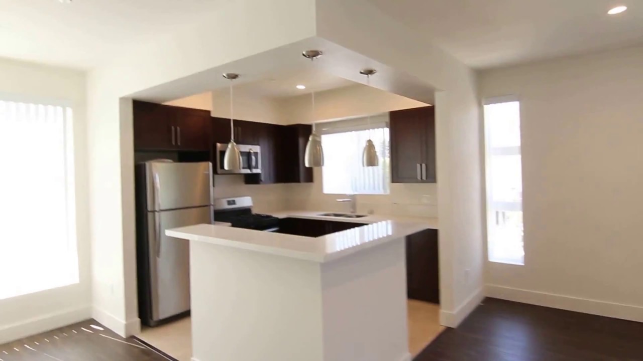 PL7499 BRAND NEW 2 Bed + 2.5 Bath Apartment for Rent! (Van Nuys, CA