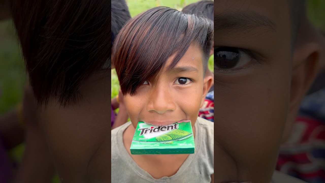 Yummy Bites Chevy Trident Spearmint Gummy Candy eating by 