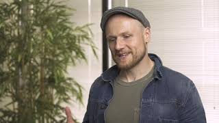 Chris - There is good news in the world.
Theres a lot of bad news in the world. Sometimes, it makes you wonder if theres ANY good news. Hear what Chris from Rend Collective says hope and good news really look like.
Find Peace: https://comeonletsgo.com/finding-god/
📺 Watch more stories: https://comeonletsgo.com/
🔔 Subscribe: https://www.youtube.com/ComeOnLetsGo100?sub_confirmation=1/
✉️ Get Weekly Updates: http://jointhebigshare.com/
✅ Facebook: https://www.facebook.com/ComeOnLetsGo100/
✅ Instagram: https://www.instagram.com/comeonletsgo/
Thanks for watching! Chris - There is good news in the world.