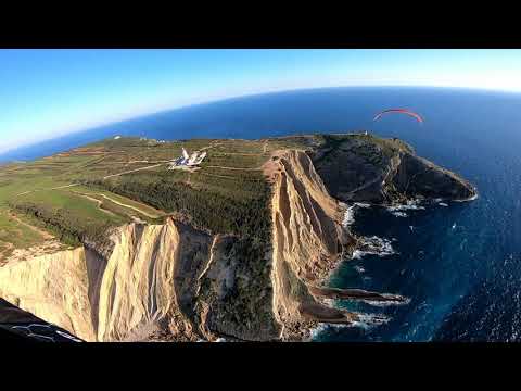 Behrooz soaring along the Cabo Espichel cliffs