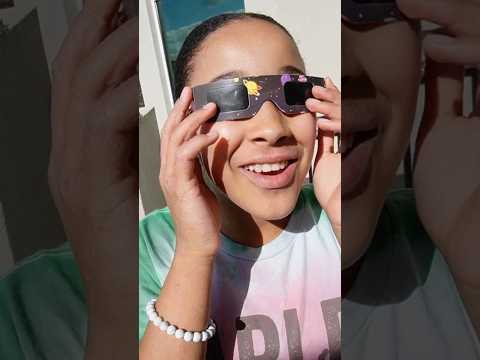 Cali watches a Solar Eclipse 🌞🌒