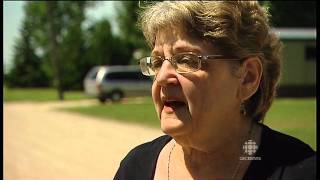 US Grandmother Gets Caught Up In Drug War Stupidity Trying to Enter Canada