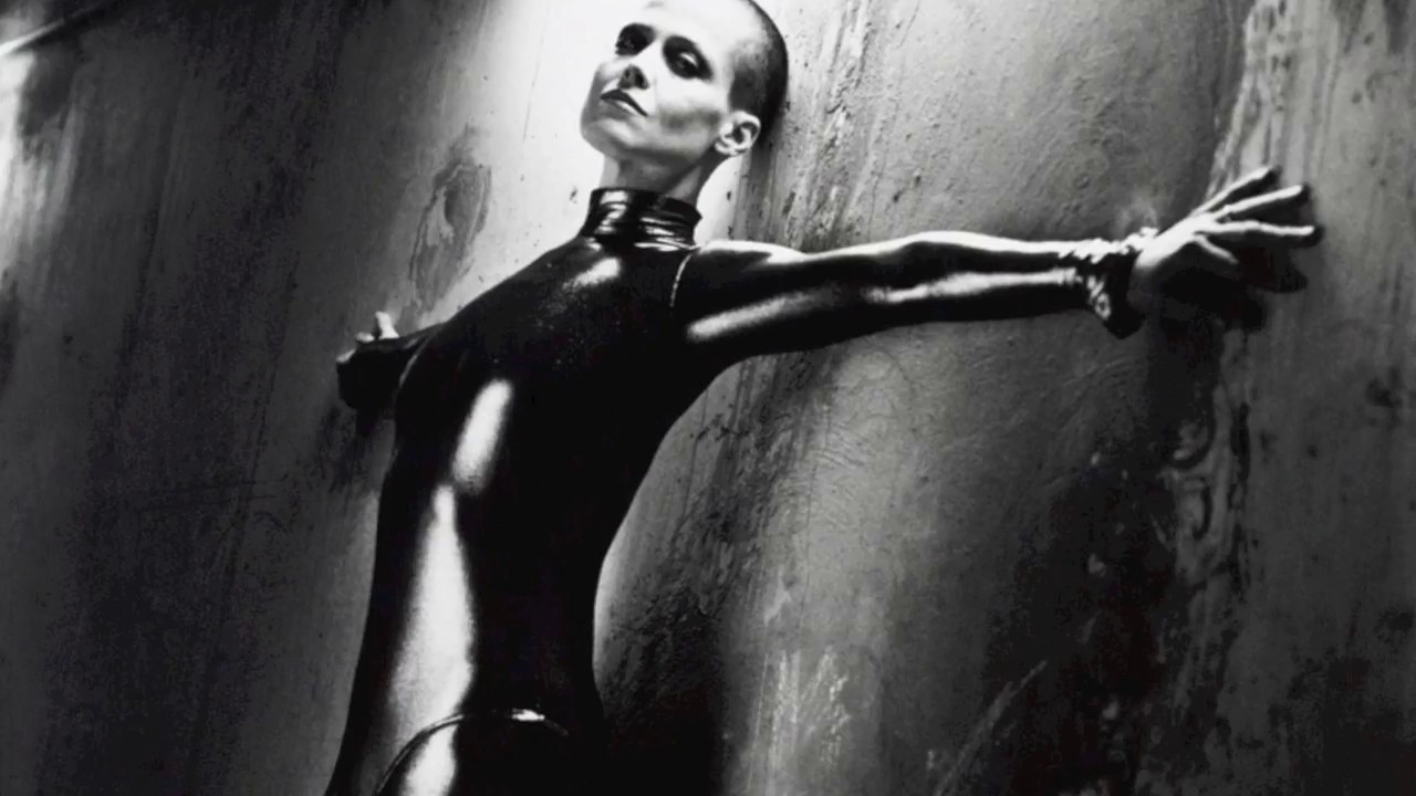 Xarah Dion - Sillage et Caprice