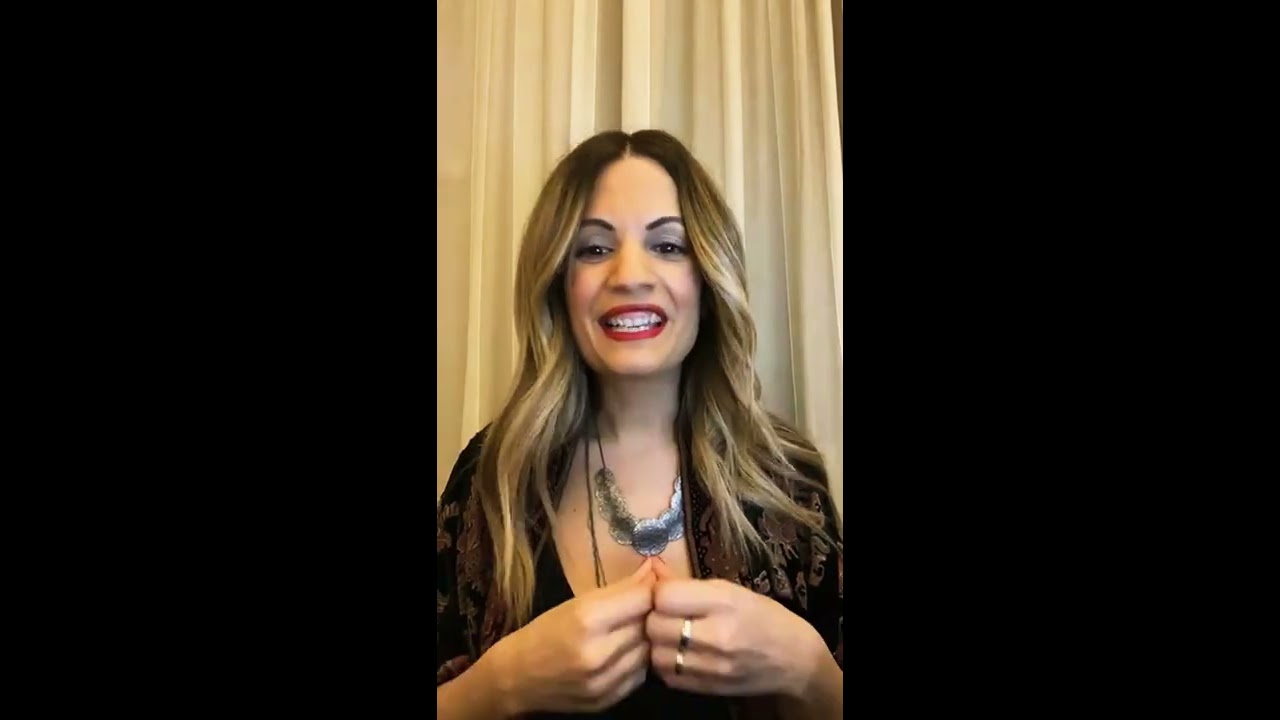 The KNLs live at Queen.gr