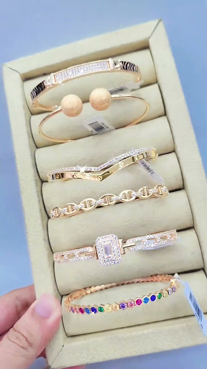 Gelang keroncong kadar 40% 8kAtas ke bawah5 6cm 7 55gr 3 700 0001515405 6cm 3 84gr 1 882 0001515615