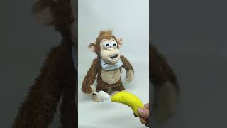 Мягкая игрушка Shantou Обезьяна с бананом коричневая K60403