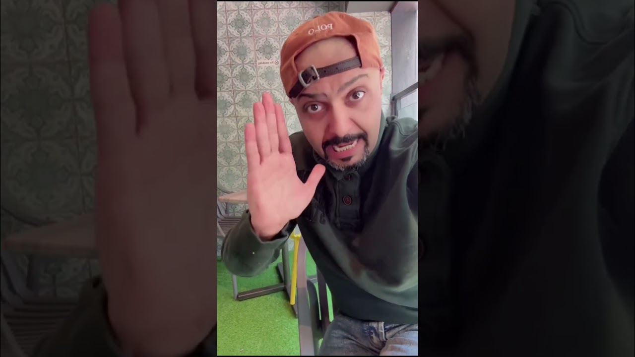 عادل الزواوي المجنس بشهادة حكومة الكويت