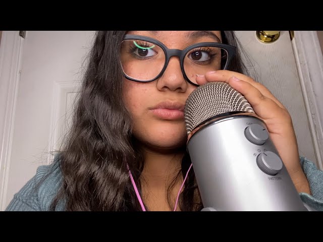 ASMR ~ MOUTH SOUNDS 👄
