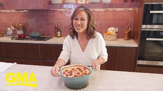 Chrissy Teigen’s mom shares her signature scalloped potatoes family recipe l GMA Digital