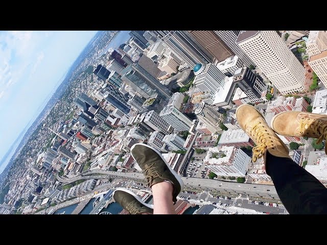 Seattle Tour Helicopter Ride | Open Door Helicopter | Space Needle | Columbia tower — ningthemenace (video thumbnail)