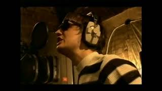 Celebrity Pete Doherty documentary 2006 Wealth