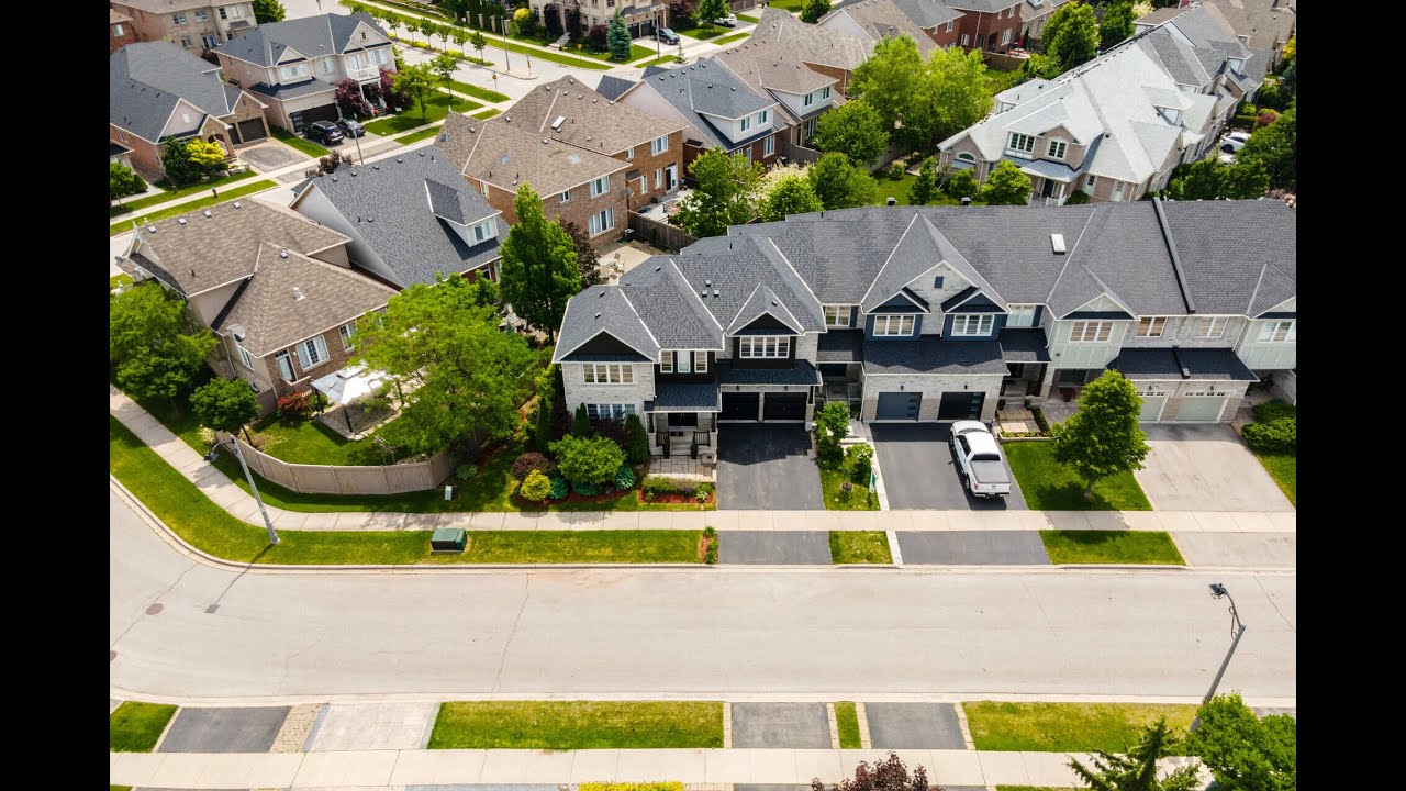 2170 Whitworth Drive, Oakville Home for Sale Real Estate Properties