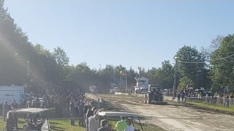 Old Mack Pulling Clinton Maine 2018