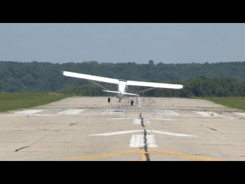 Взлет и посадка на заднестоечнике при боковом ветре, самостоятельная практика