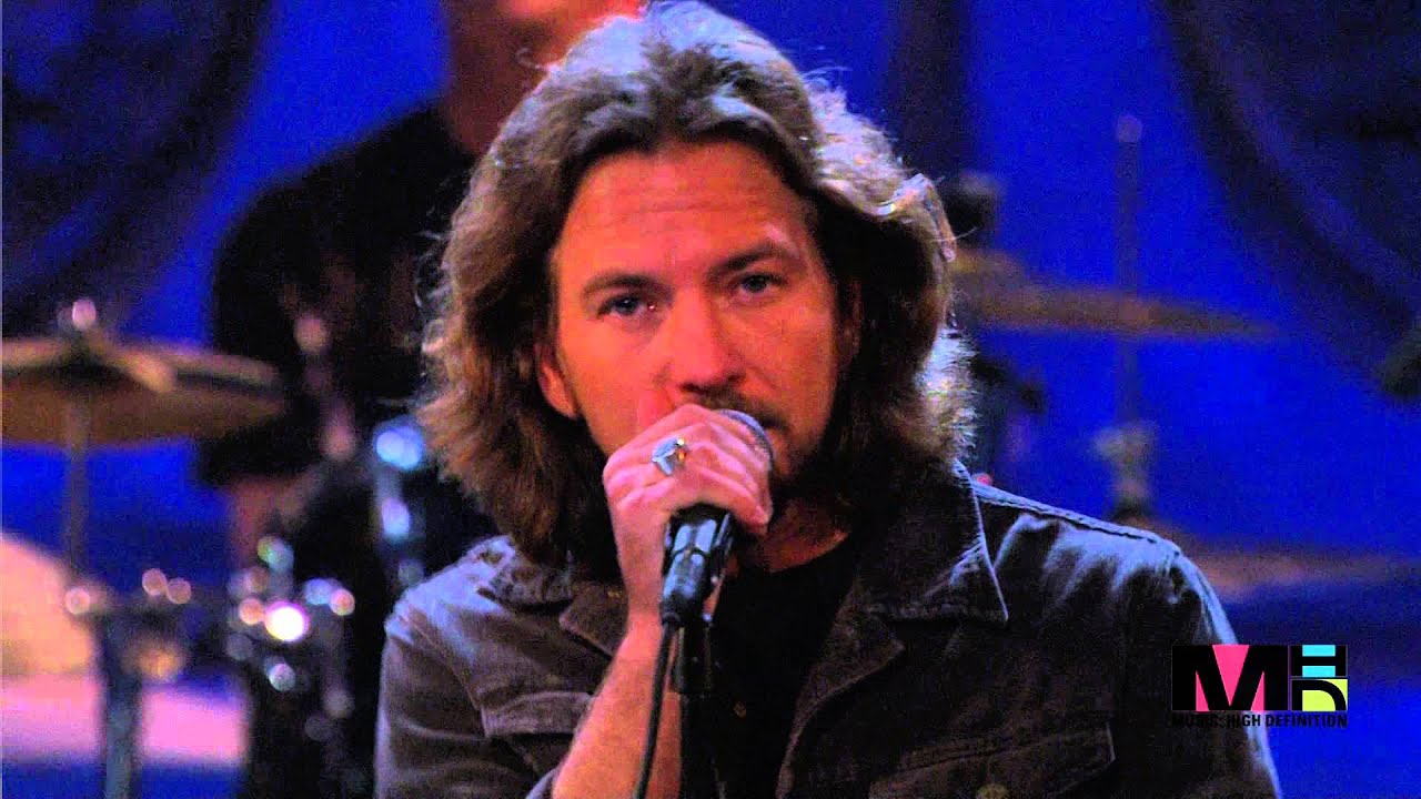 REM ft Eddie Vedder Man Live on The Moon Rock and Roll Hall of Fame