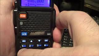 Baofeng UV-5R Programming VHF/UHF Freq Into Memory "Bobby Trates W2KX"