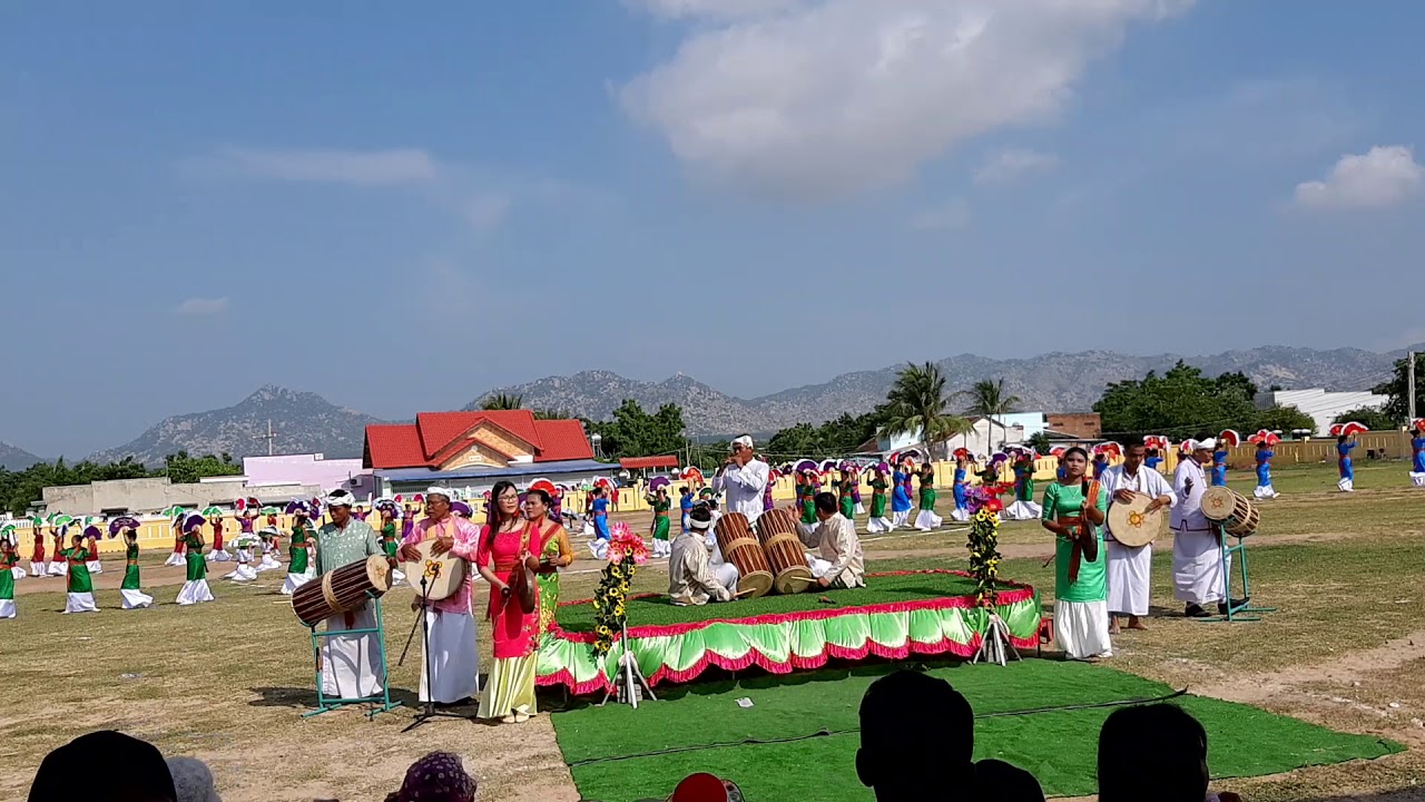 Múa sân Kate 2019 Vụ Bổn