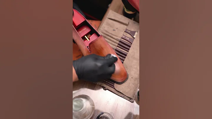 GIFENNSE SHOES | The coloring process of Burgundy loafers #shoes #leathershoes #dressshoes L