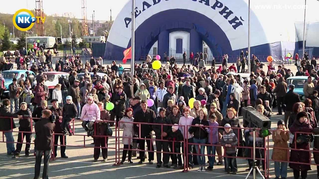 Парад старых автомобилей