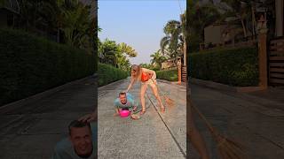 Thumbnail for Neighbor's Dog 😱🤣 #demariki