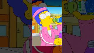 MARGE BEBEU ÁGUA DEMAIS!? #simpsons