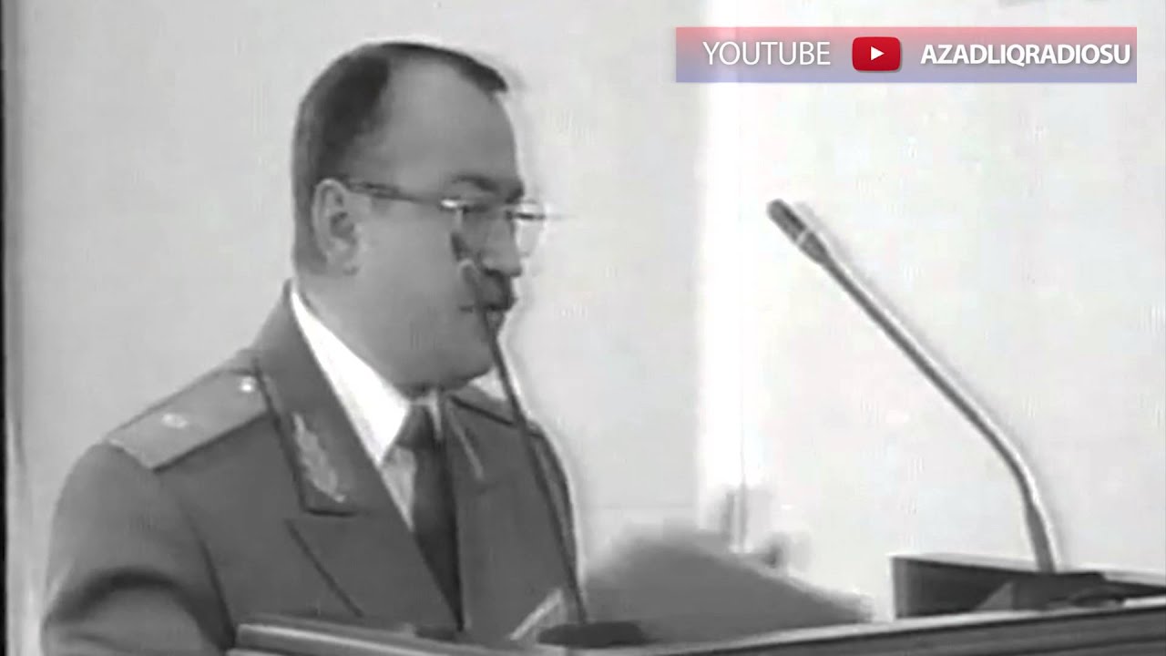 Heydər Əliyev Kamaləddin Heydərovu danlayır