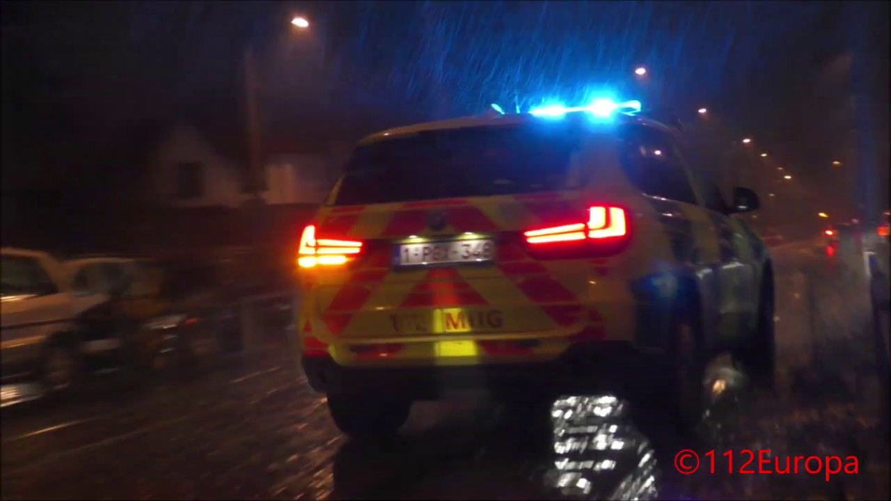Compilatie brandweer ambulance mug politie Deurne Belgie