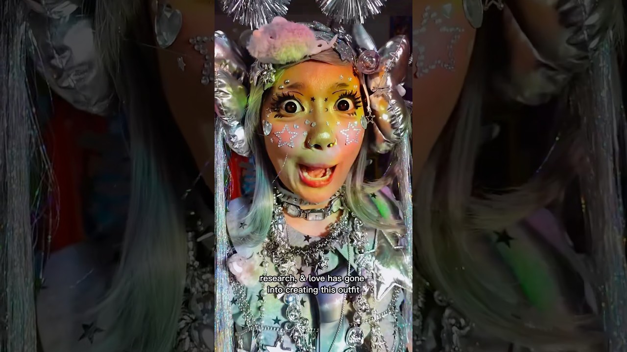 Can you try Gray/Silver Decora? 👽🩶