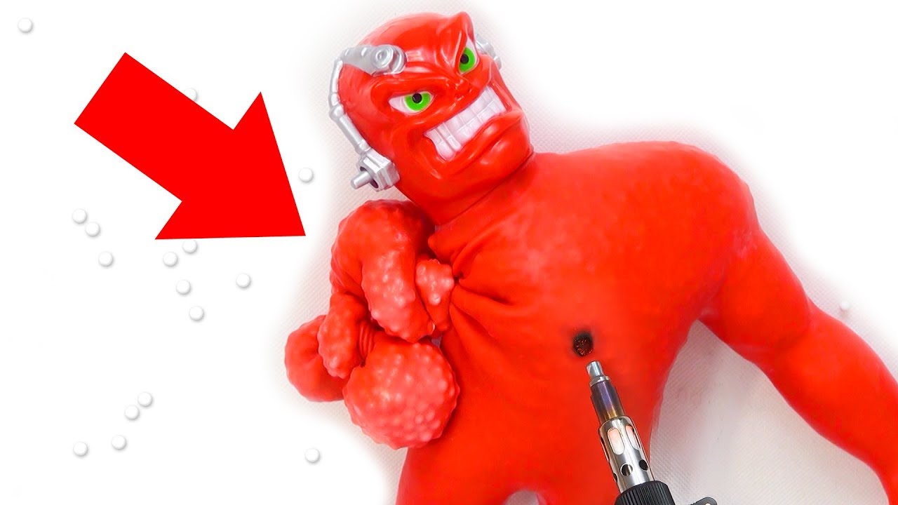 Cuánto resiste el muñeco VAC-MAN | El rival de Mister Músculo o Stretch  Armstrong - YouTube