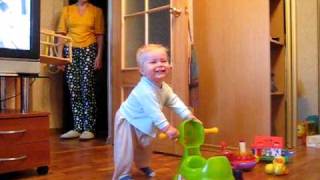 20091002. Дима пошел 2