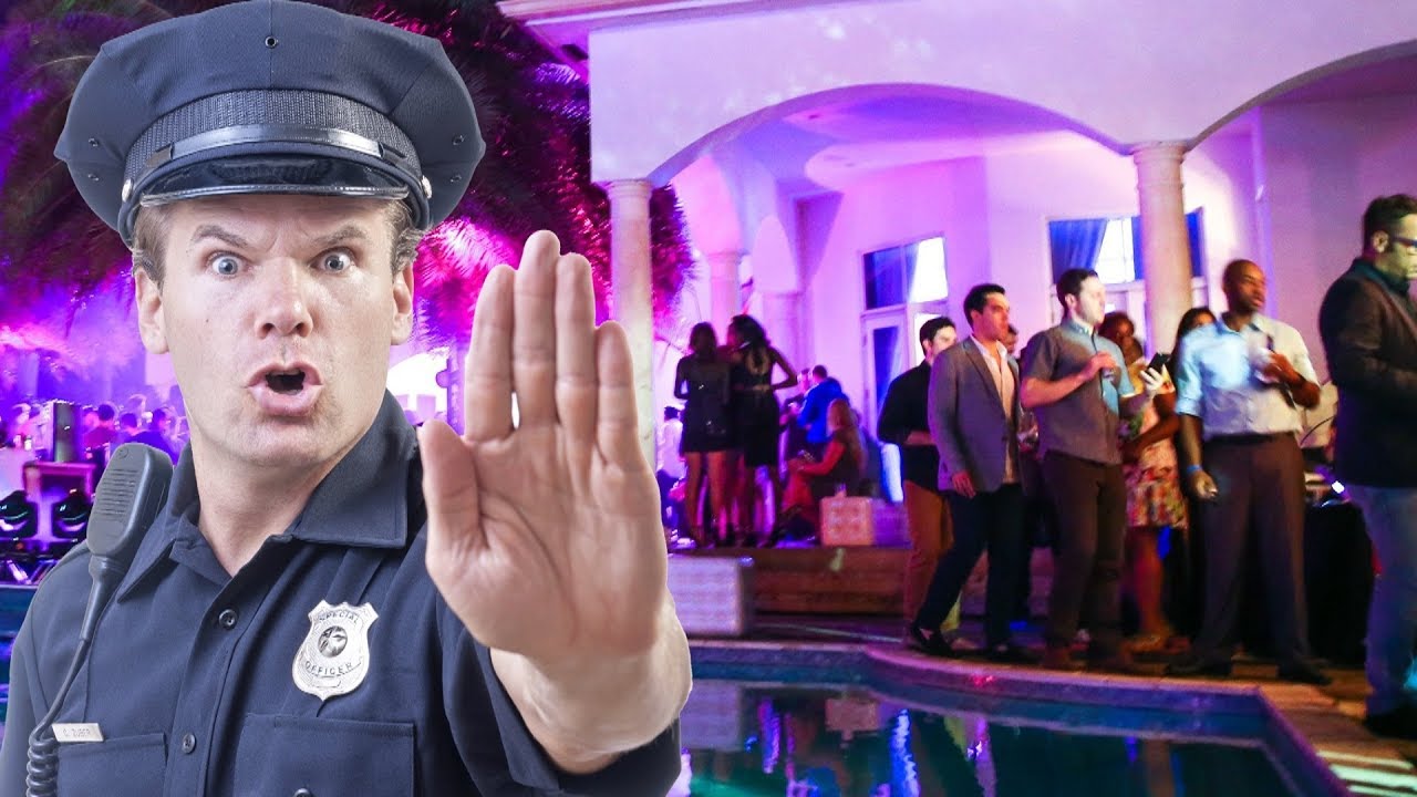 lunarly INSANE MANSION PARTY GONE WRONG...