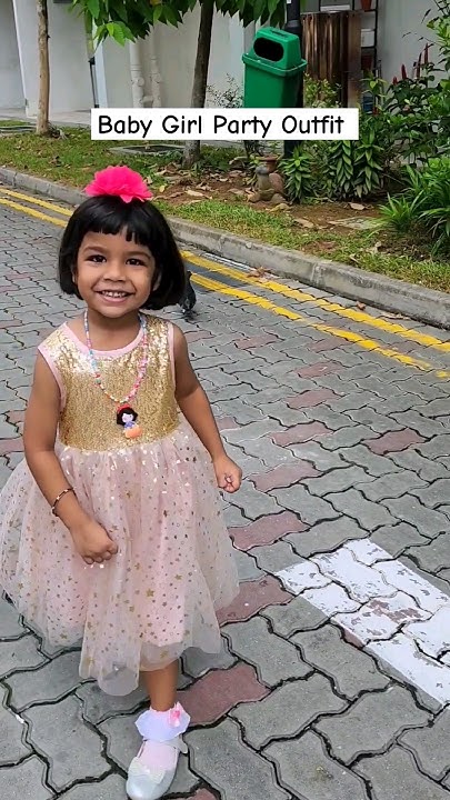 baby-girl-party-outfit-from-max-bengaluru-styling-baby-girl-for
